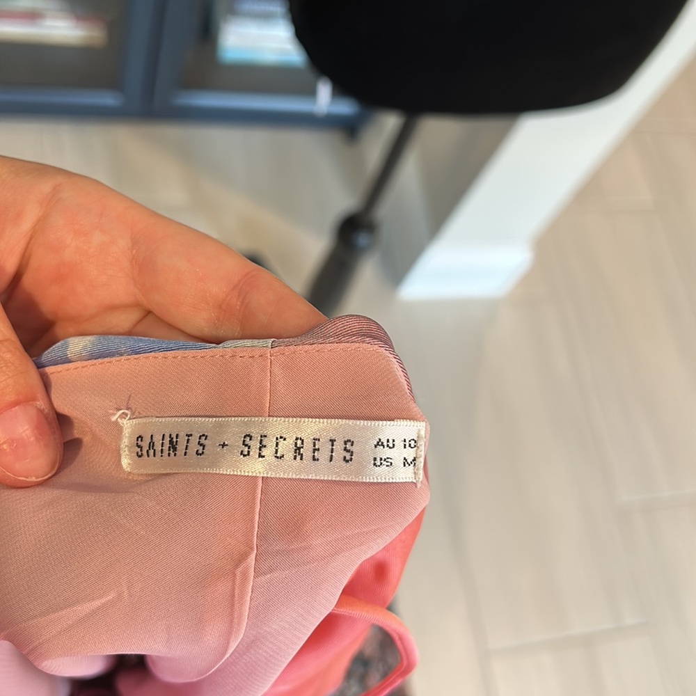 Saints & Secrets dress - Picture 4 of 5